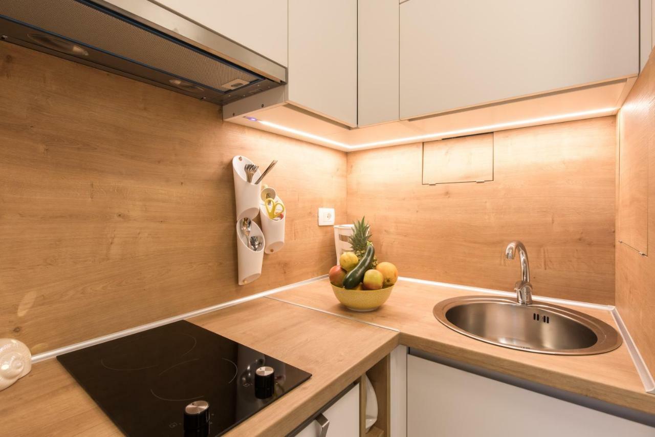 Studio Apartment Lucija Krk Town Esterno foto